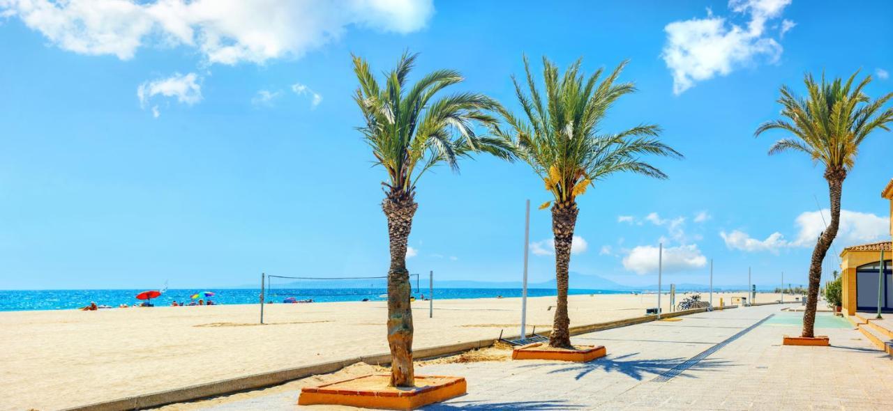 דירות אמפוריבראבה Welcs Apartamento 008 Emp Cerca De La Playa מראה חיצוני תמונה