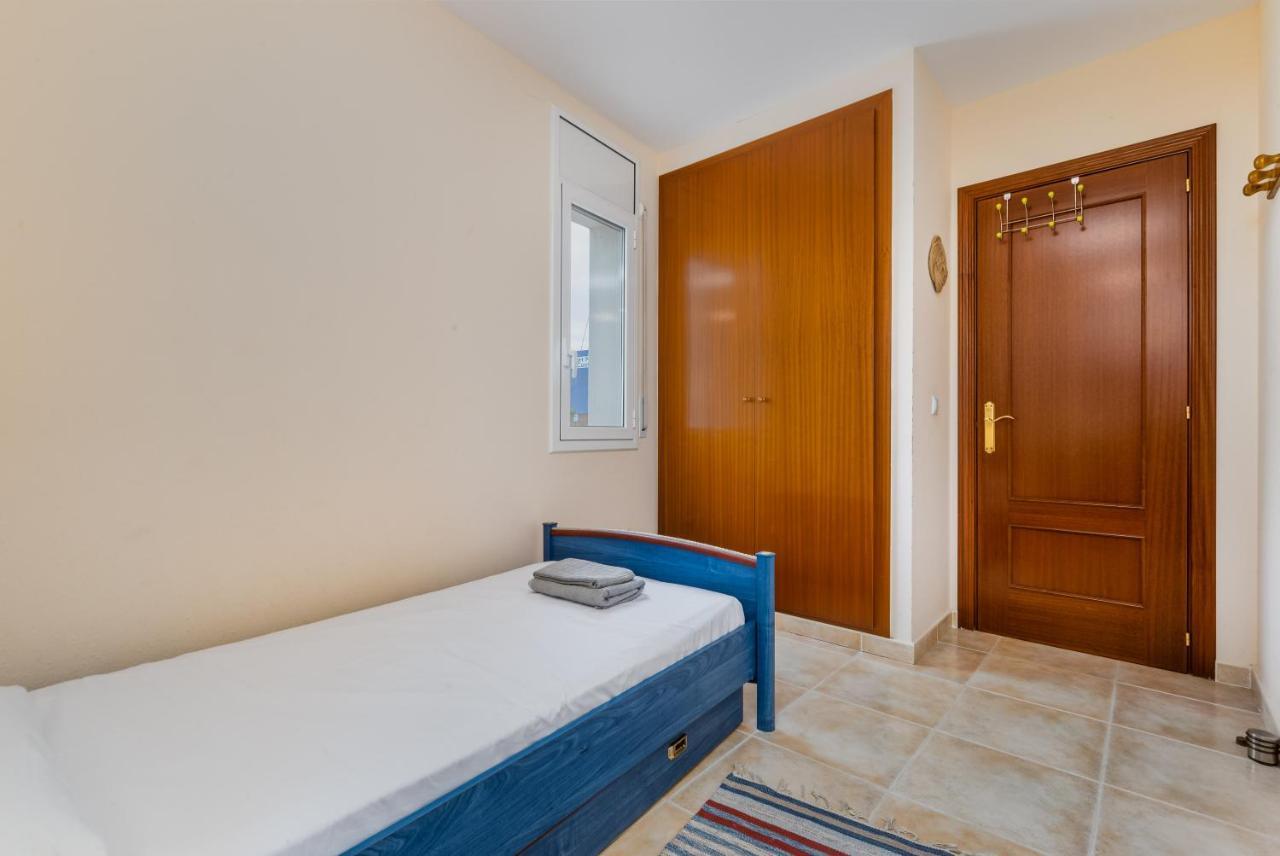 דירות אמפוריבראבה Welcs Apartamento 008 Emp Cerca De La Playa מראה חיצוני תמונה
